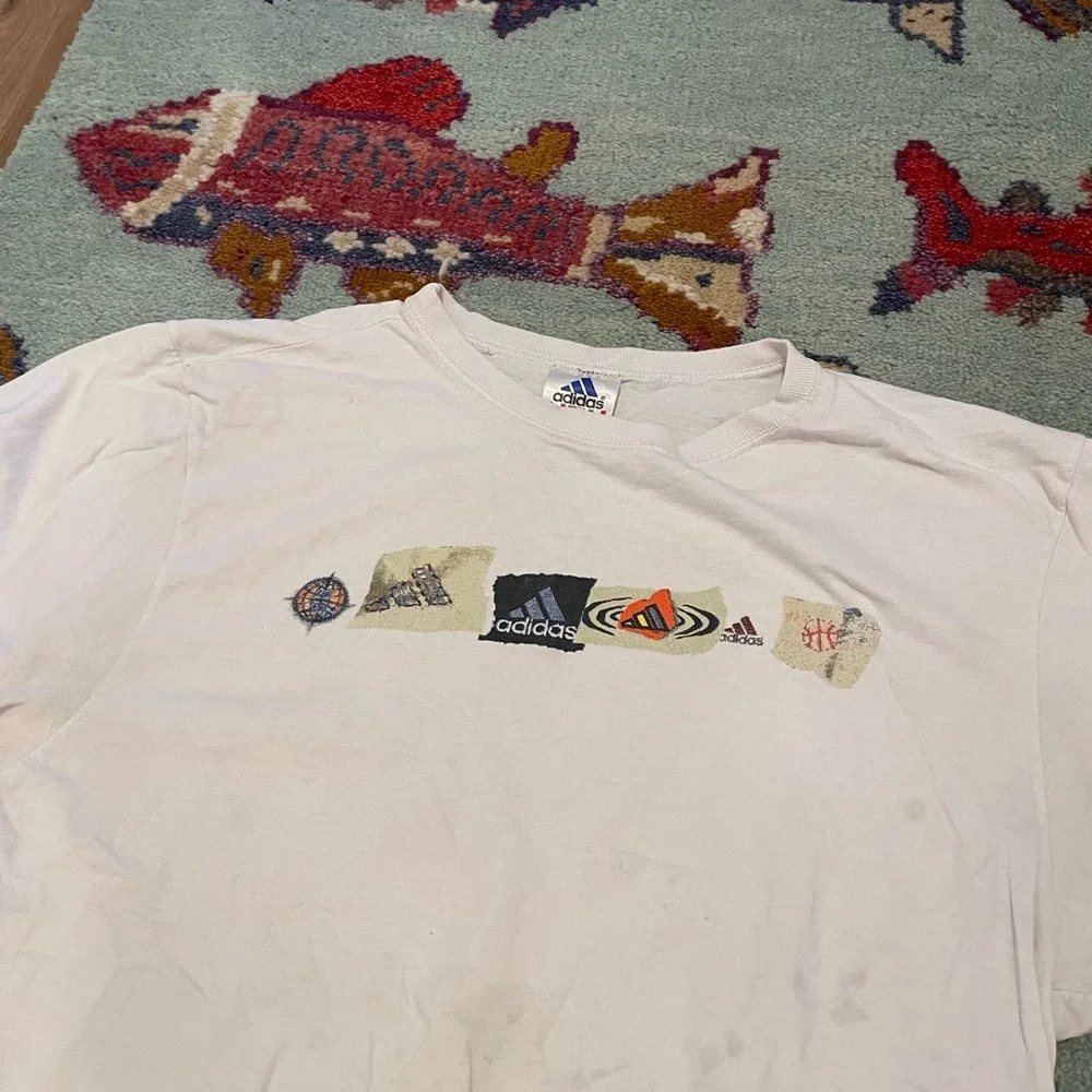 Adidas Vintage 90s Men’s Graphic T-shirt Soccer Single Stitch Athletic